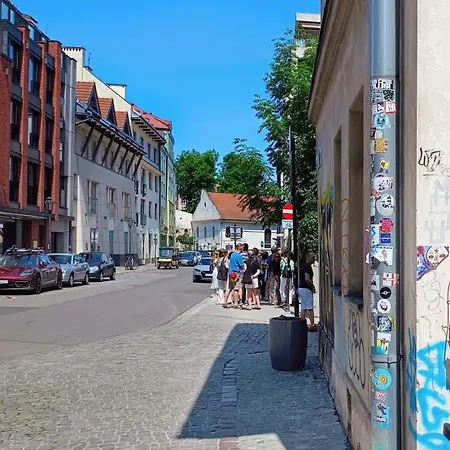 Quiet In The Heart Of Kazimierz Ac *